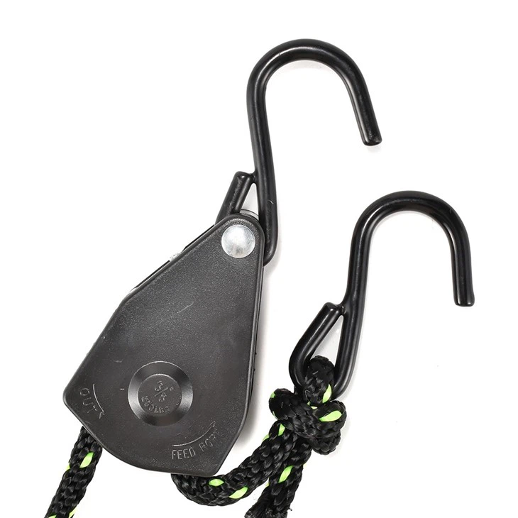 2pk Adjustable 3/8 Inch Rope Light Ratchet Hanger Strap Set